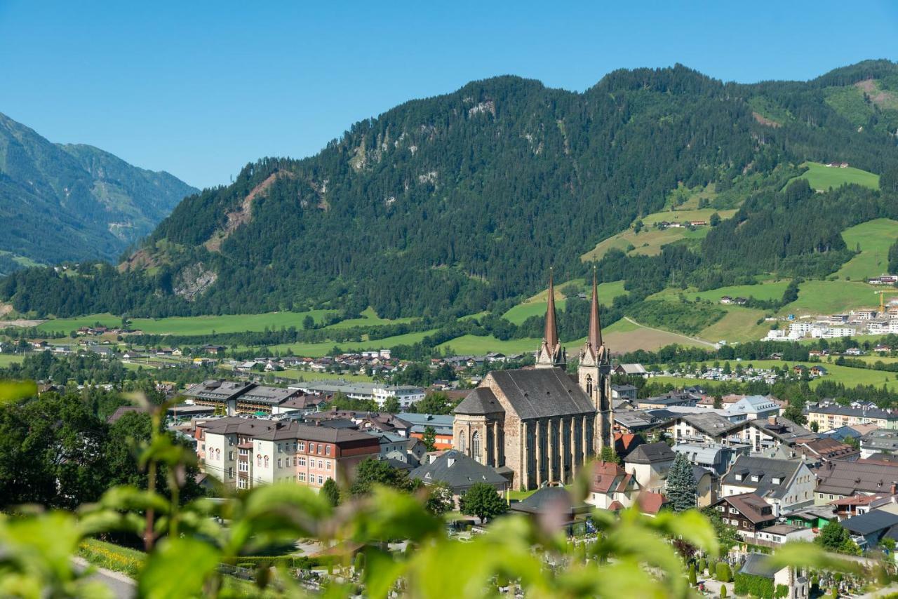 Hotel Hubertus Sankt Johann im Pongau Eksteriør billede