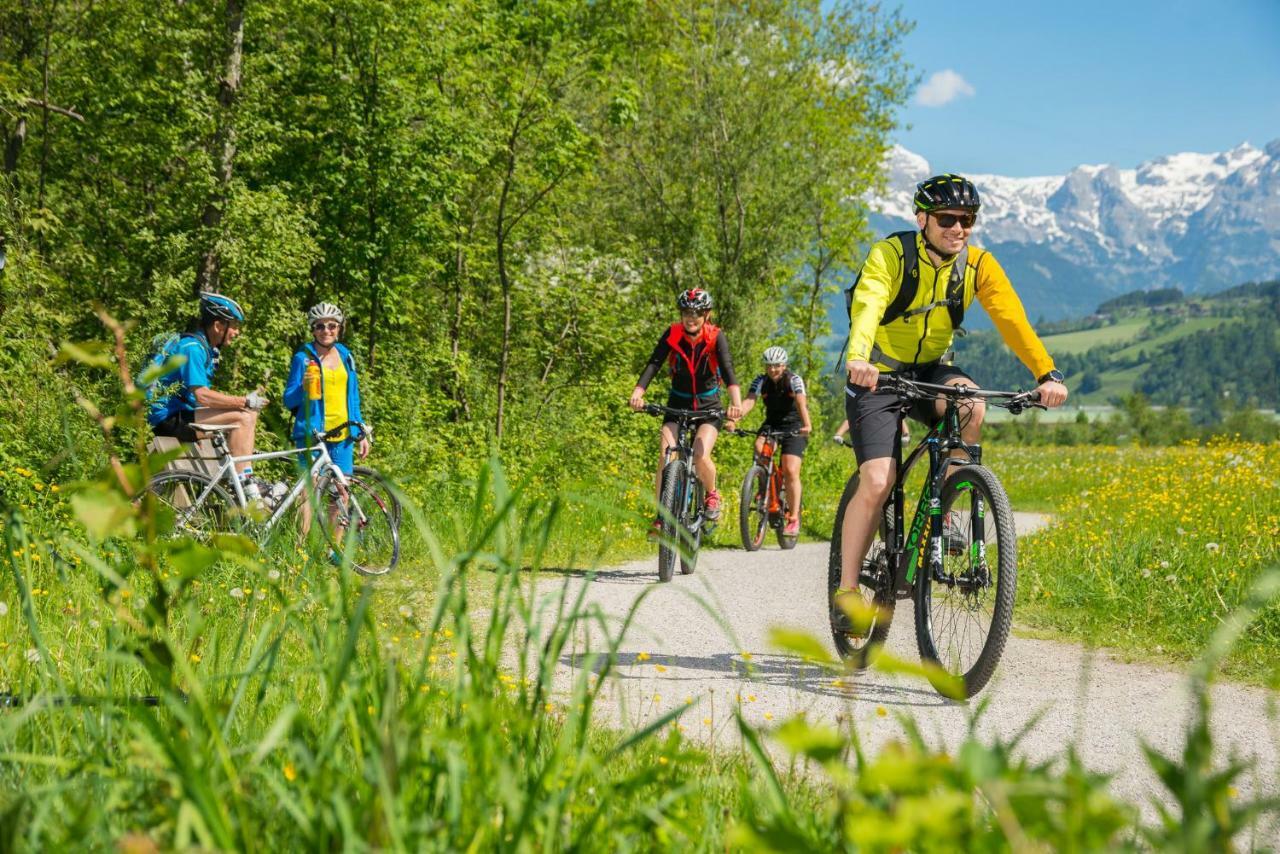 Hotel Hubertus Sankt Johann im Pongau Eksteriør billede